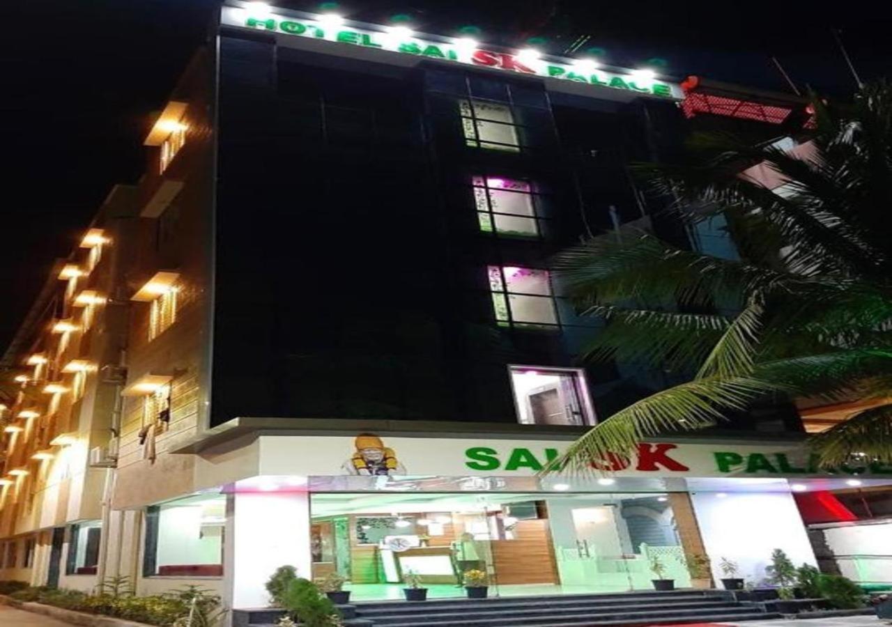 Hotel Sai Sk Palace Shirdi Exteriör bild